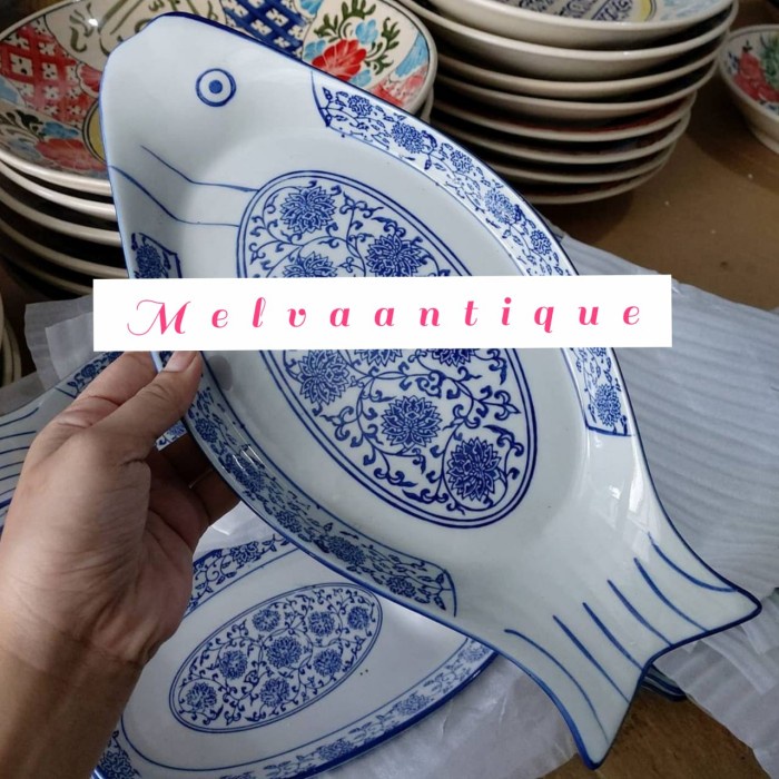 Terlaris Piring Saji Keramik Biru Putih Bentuk Ikan Ukuran 30X15 Cm