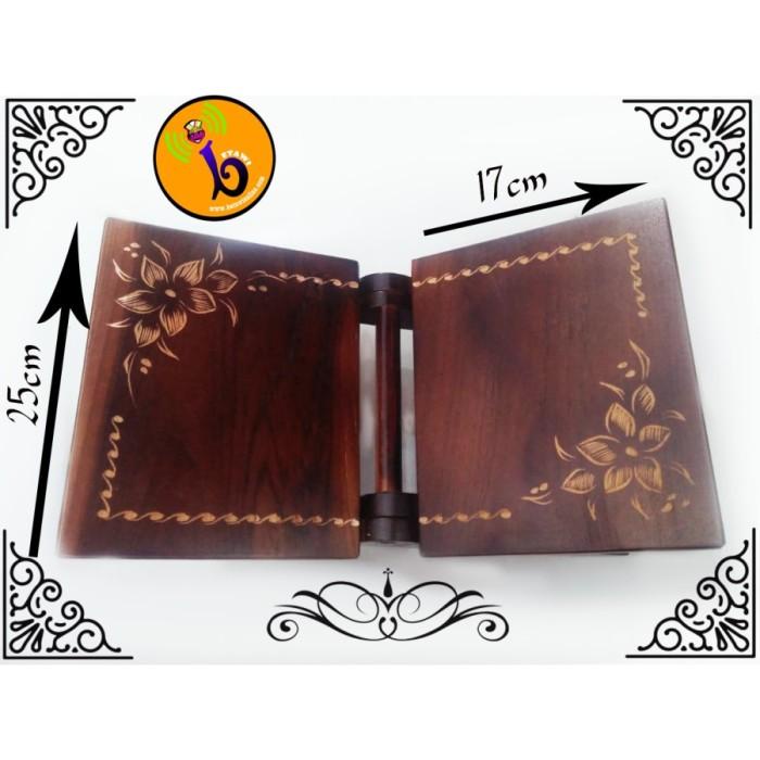 

Meja Rekal Al-Qur'An / Al Quran Dengan Motif Asli Kayu Jati