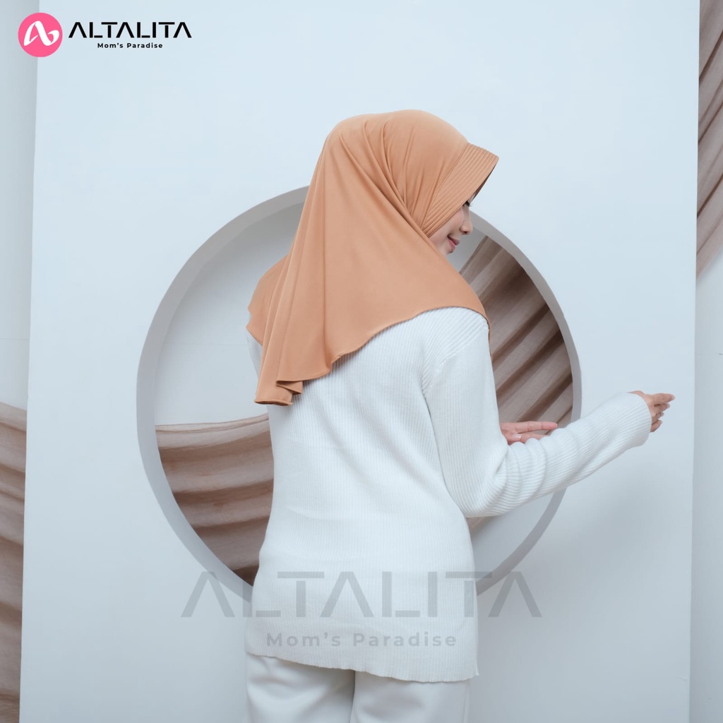 Altalita - Hijab Instan Qaila Penguin Kerudung Bergo Hamidah Ukuran M pet Tebal Bahan Jersey Premium Jilbab Sport Instant Menutup Dada Cocok Untuk Sekolah Olahraga Volly Futsal Senam dan Sehari-Hari