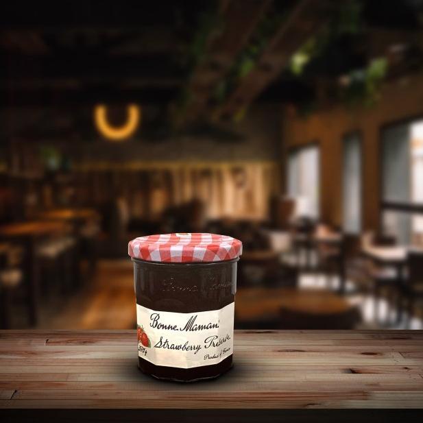 

12.12 ✨Promo✨ Bonne Maman Strawberry Jam - 370 gr 