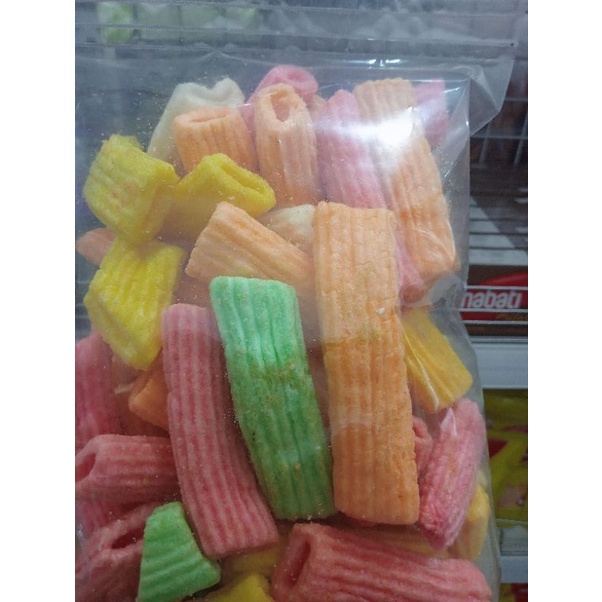 

KERUPUK WARNA