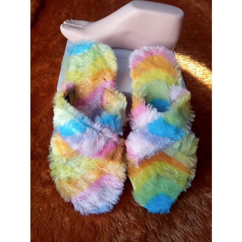 sandal bulu silang pelangi rainbow sandal rafsur wanita murah