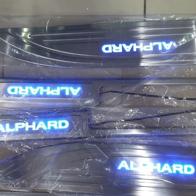 Door Sill Plate Alphard Stainless LED / Sillplate Samping Alphard LED