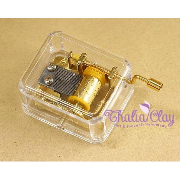 MUSIC BOX HAND CRANKED/MUSIC BOX AKRILIK/MUSIC BOX TUAS PUTAR