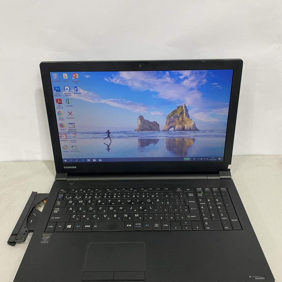 Laptop Toshiba Dynabook B65/R Core I5 Gen5 15inch
