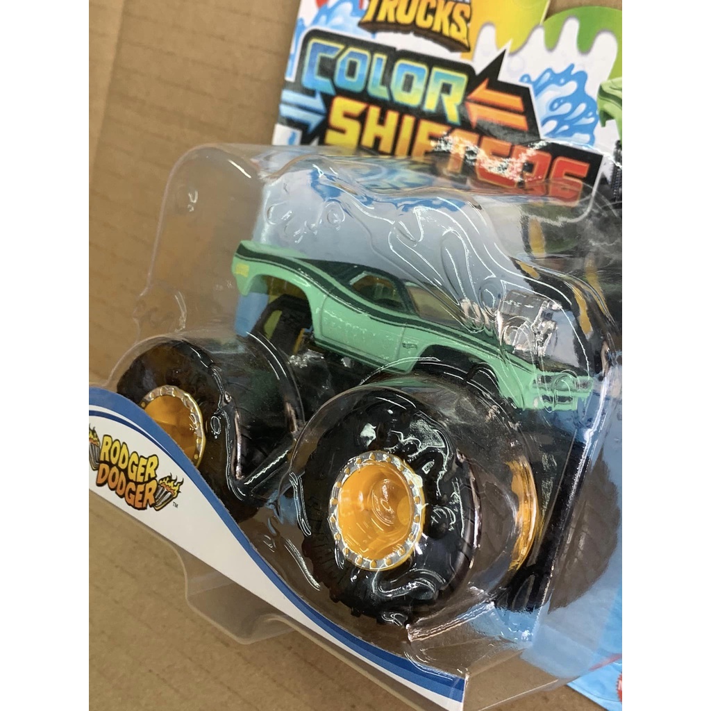 Hotwheels Monster Trucks Color Shifters Rodger Dodger