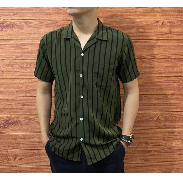 PALING DICARI RIVIERA CLOTHING/KEMEJA STRIPE PRIA LENGAN PENDEK/KEMEJA SALUR PRIA/KEMEJA CASUAL PRIA