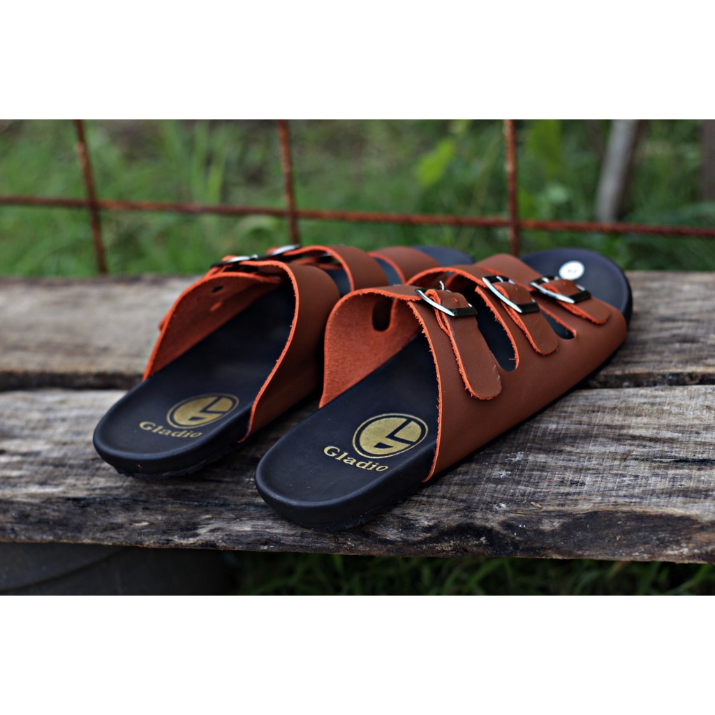 Fatimahshoes Sandal Slide kulit Kasual Santai Fashion Pria Tan Hitam