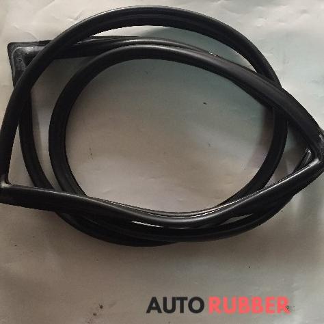 Karet Kaca Belakang Corolla KE70 / Corolla DX