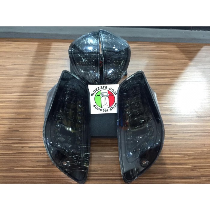 Power1 Sein LED Vespa LX , S - Set Black