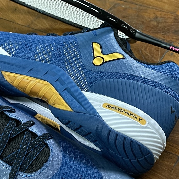 {MentariStore} Sepatu Badminton Victor S82 Sepatu Bulutangkis Victor S 82 BE - 40 Limited