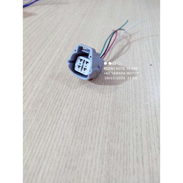 SOKET HEADLAMP FEMALE 4PIN LAMPU DEPAN TOYOTA AGYA DAN DAIHATSU AYLA