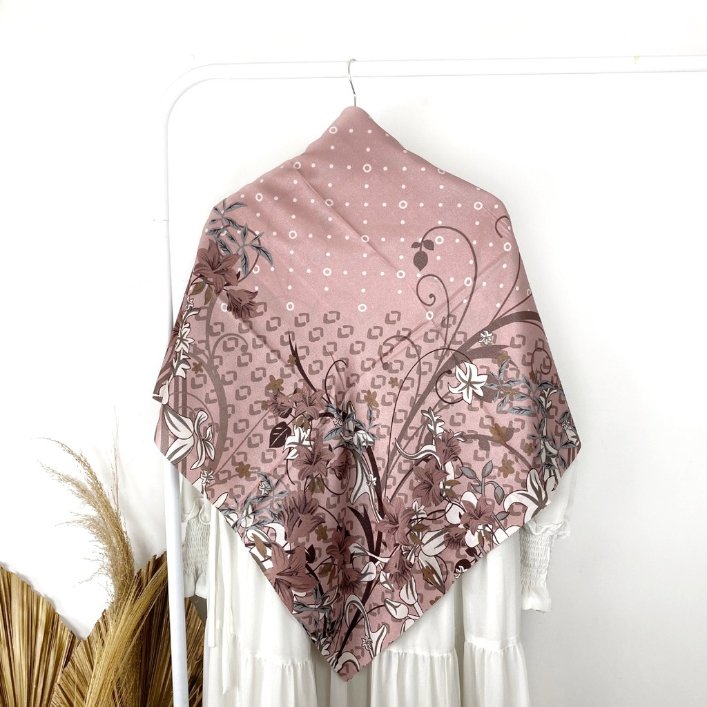 HIJAB SYAR'I JUMBO GLITTER SEGIEMPAT SYARI KERUDUNG MOTIF PESTA JILBAB BESAR LASERCUT 130 cm JILBAB 