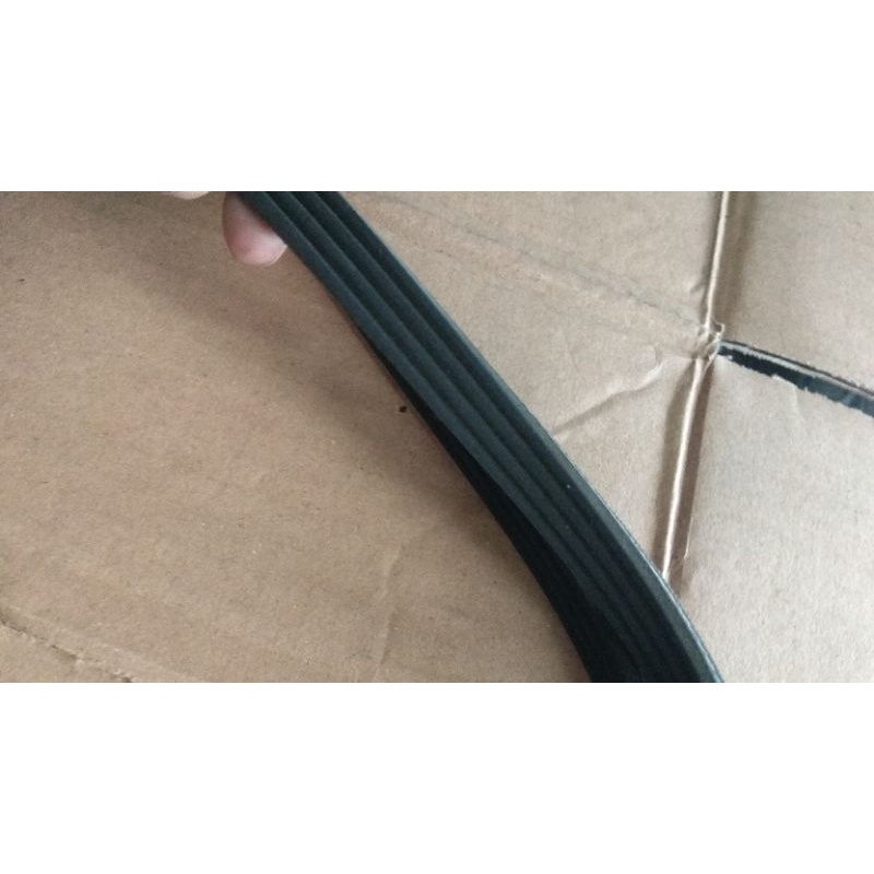 fanbelt contitech 4pk945