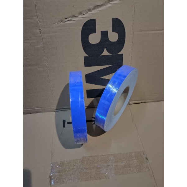 

Stiker Reflective Type 610 Color Blue - 1inchi x 5Meter - Original Product 3M