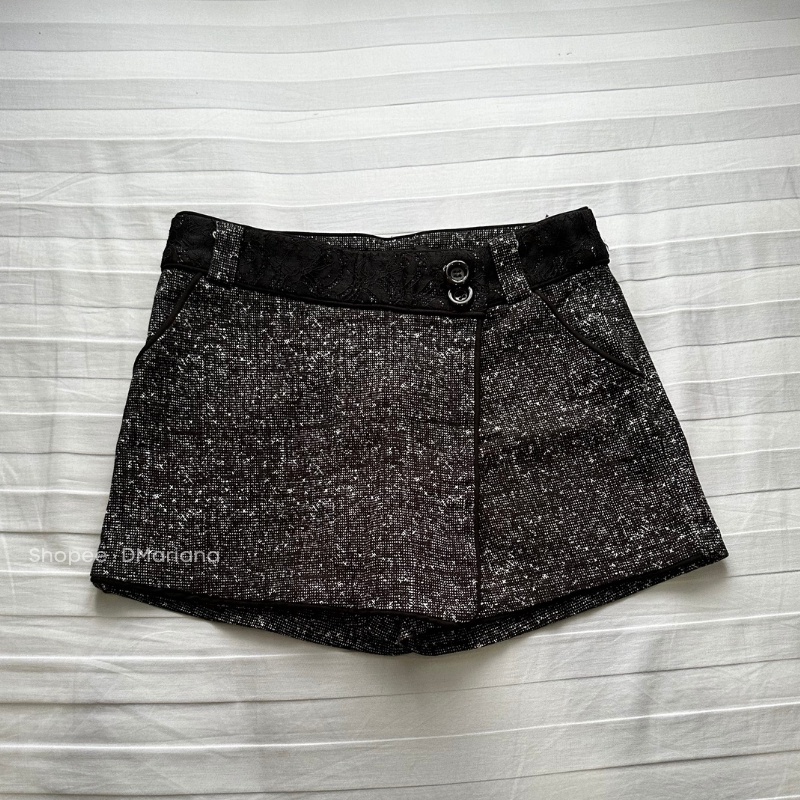 [SIXTY-EIGHT++] Dark Grey Short Skirt (Skort) Rok Celana Preloved Thrift