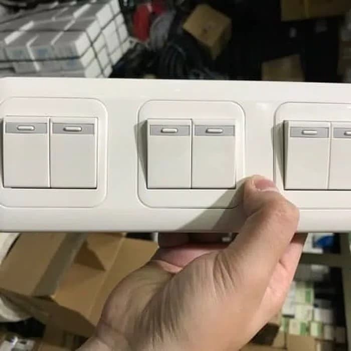 Saklar Saklar Sakelar 6Gang 6 Gang Panasonic Belum Termasuk Inbow Dus
