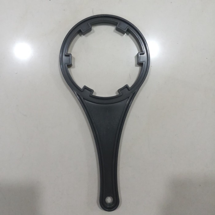 kunci housing filter air 20'' / opener housing 20 inch