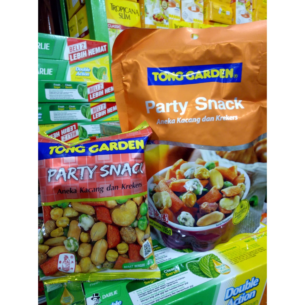 

tong garden party snack