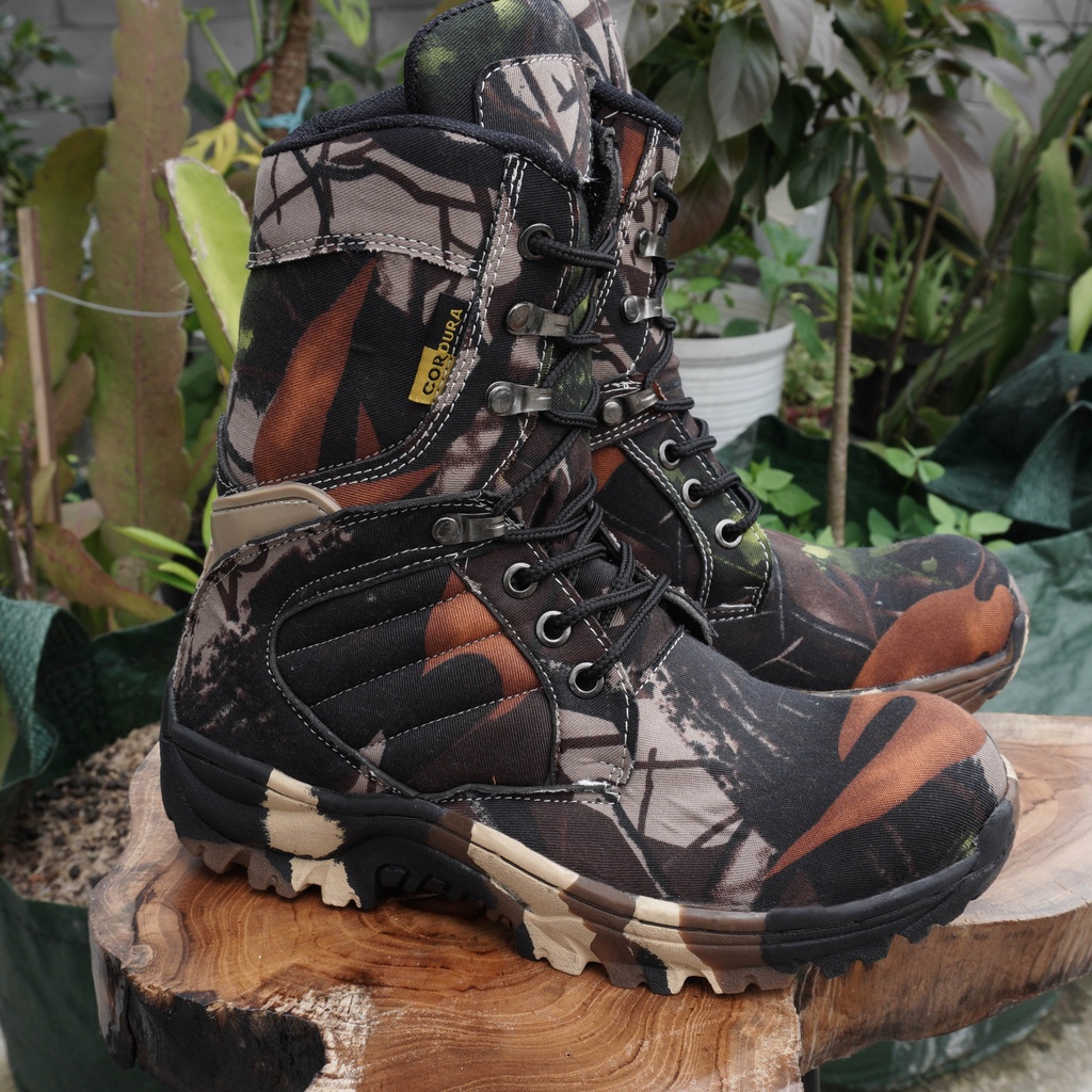 Sepatu Boots Ujung Besi Sepatu Safety Pria CAMO Loreng High /Low Sepatu Berburu Hutan Naik Gunung Mantap Murah