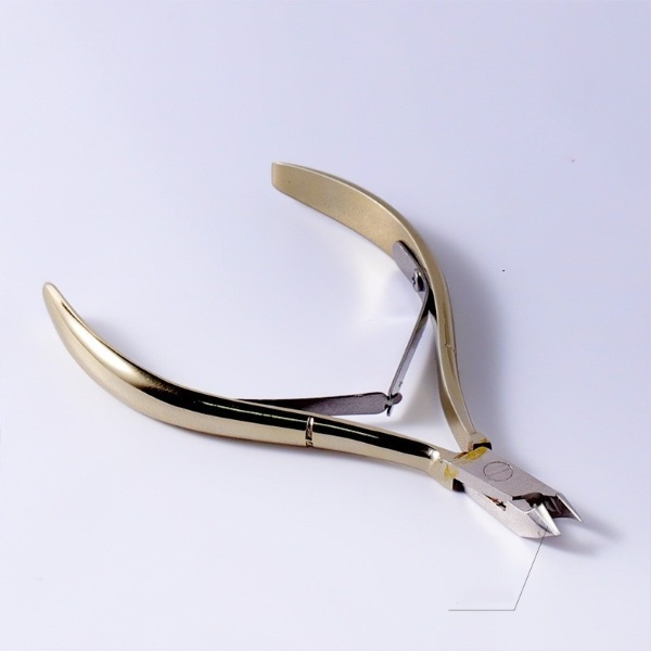 Pretty Cuticle Nipper / Tang Kutikula Kuku / Nail Nipper / Gunting Kutikula