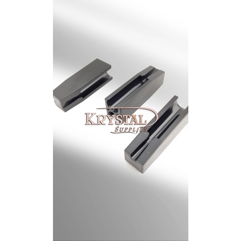 

Rautan pensil 2 in 1 BROW AND LIPS