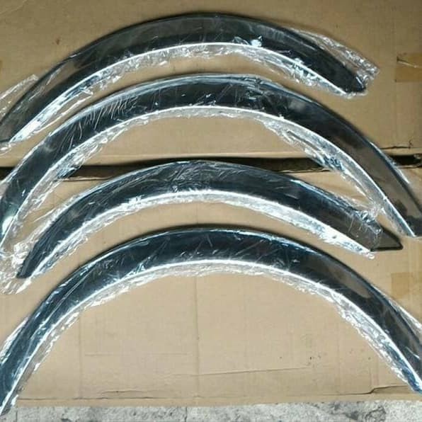 Fender trim tebal avanza, sidekick, vitara, panther new murah