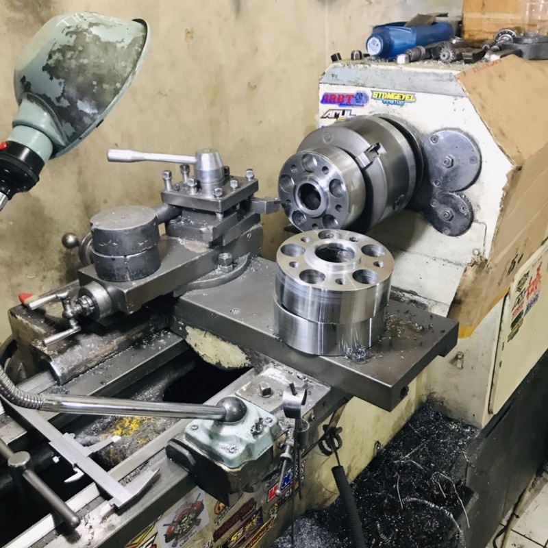 adaptor velg mercy 5x112 tebal 5cm