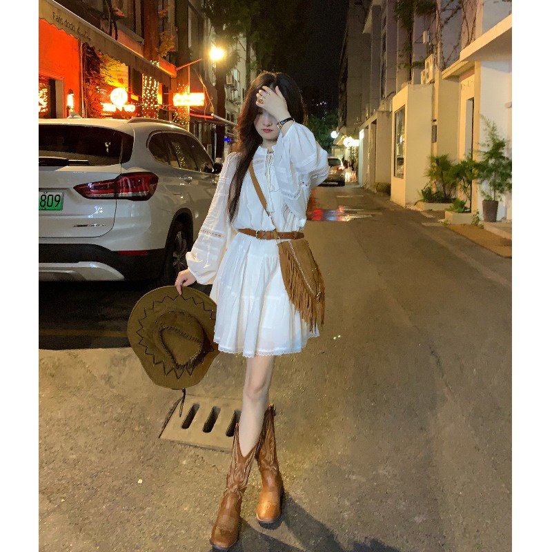 Red Kumikumi ceruk desain dasi berongga gaun wanita musim semi rok boneka lengan panjang putih rok pendek