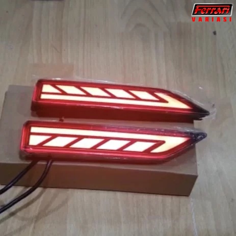 lampu LED reflektor belakang Running mobil Veloz 2022