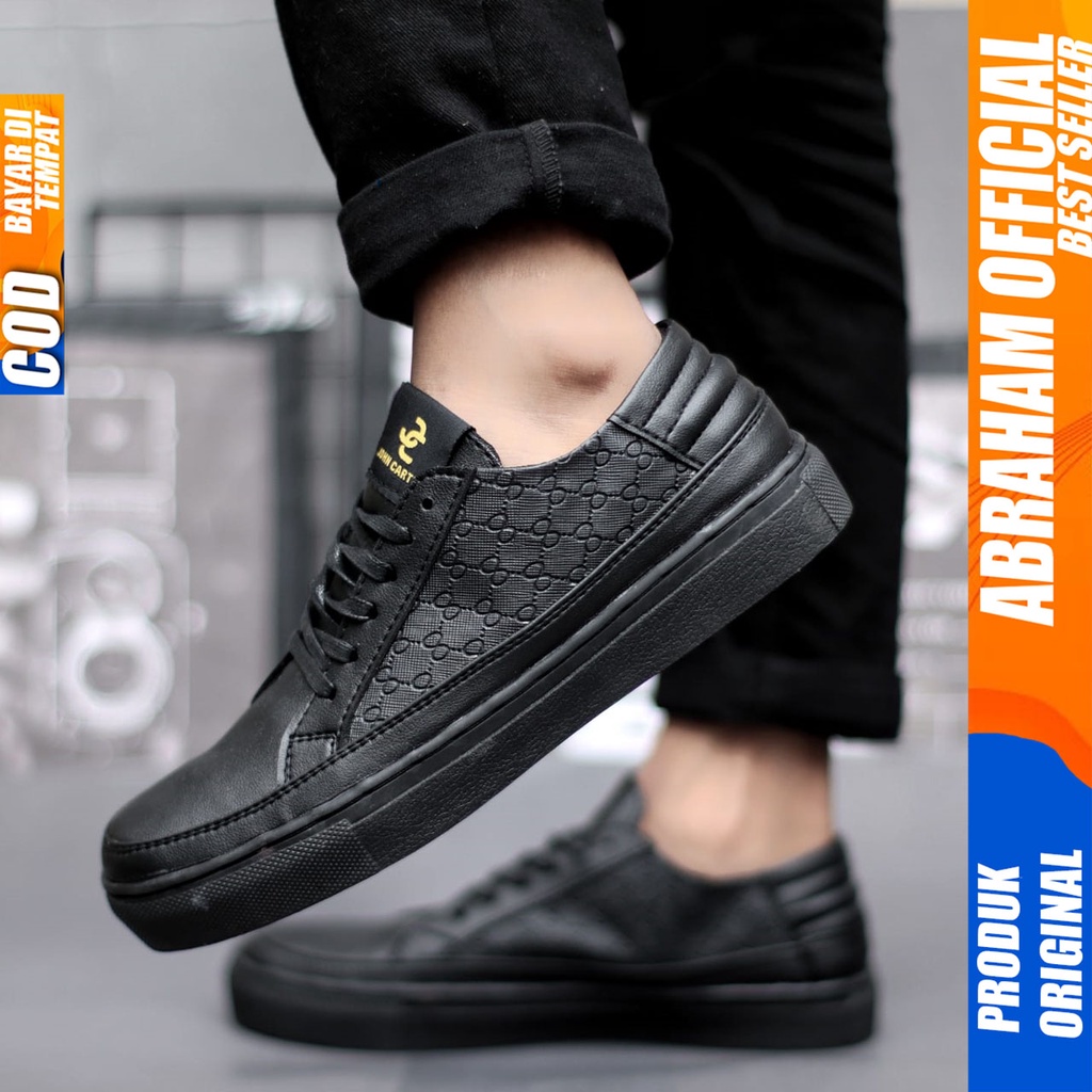 Sepatu Sneakers Pria Hitam Polos Kerja Sekolah Kuliah Abraham Jhon Low