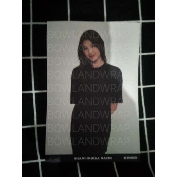 Erigo x JKT48 Zee Shani Tanda Tangan Sign photopack photocard pp pc ttd Tshirt Oversize Glacier Lake