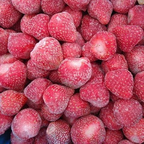 Buah Strawberry Frozen Beku 1Kg