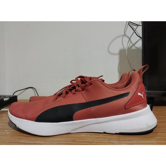 sepatu running pria puma original