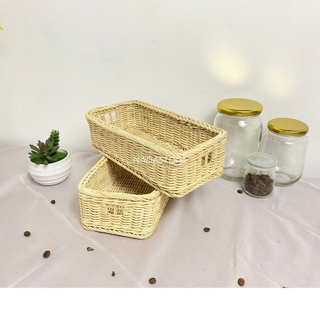 TRAY RATTAN MINI / TEMPAT TOPLES ROTAN / NAPKIN RATTAN / KOTAK STATIONERY ROTAN / KERANJANG ROTAN MINI 25X13X7 CM