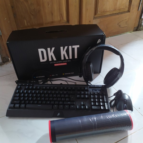 1STPLAYER Gaming DK9.0 Fire Dancing Kit Keyboard + Mouse + Headset PAKET COMBO