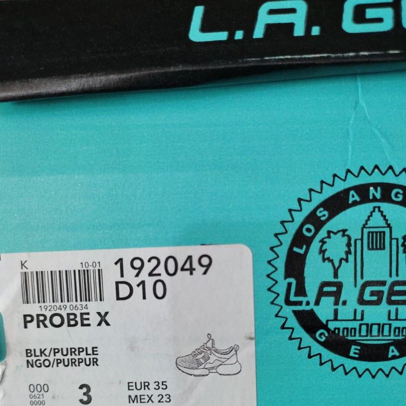 Sepatu LA Gear Probe X 192049