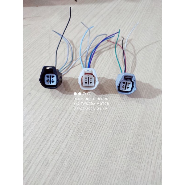 SOKET HEADLAMP FEMALE 4PIN LAMPU DEPAN TOYOTA AGYA DAN DAIHATSU AYLA