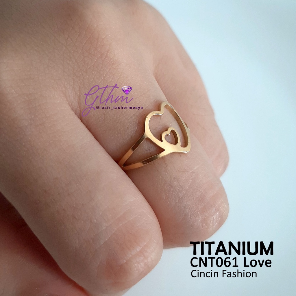 Cincin Titanium Wanita Elegan Mewah Anti Karat Bisa dipakai sehari-hari Perhiasan Fashion Import kualitas premium cnt061
