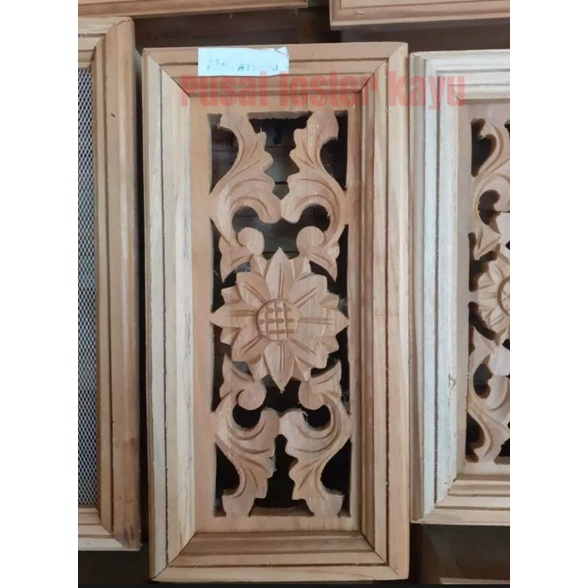loster kayu jati motif matahari + kawat ukur 33x16 cm