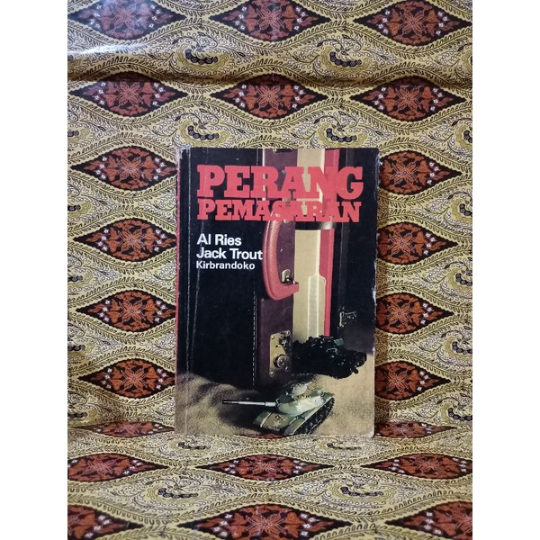 BUKU ORIGINAL PERANG PEMASARAN-AL RIES