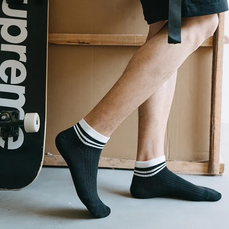 kaos Kaki Cowok Garis Vertikal Set Isi 5 Pasang Socks