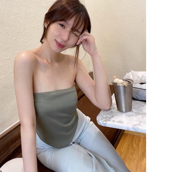 ❁ Kadaka T-0484 Scarf Top Satin Premium ➫