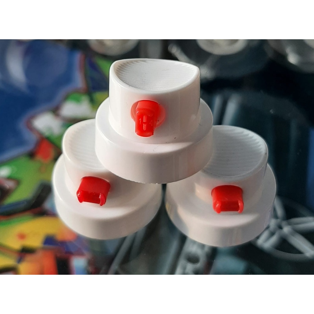 

Flat Medium Caps Female