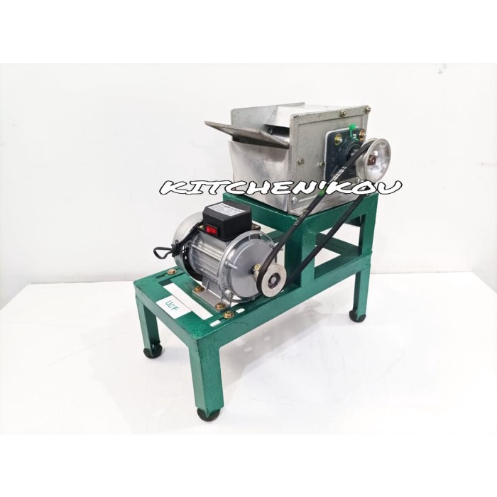 Terlaris Mesin Parut Kelapa Listrik / Mesin Parut Kelapa Duduk / Parutan Ucf