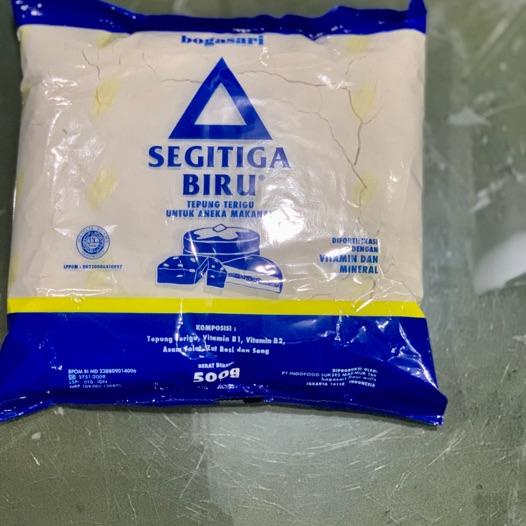 

❆ Tepung SEGITIGA BIRU 500 GR / DUS ( 20 Bungkus ) ★