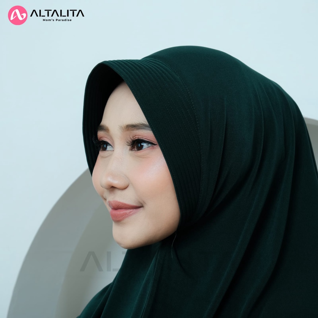 Altalita - Hijab Sport Instan Menutup Dada Kerudung Bergo Hamidah Size M Jersey Premium Jilbab Instan Qaila Penguin Cocok Untuk Sekolah Olahraga Volly Futsal Senam dan Sehari-Hari