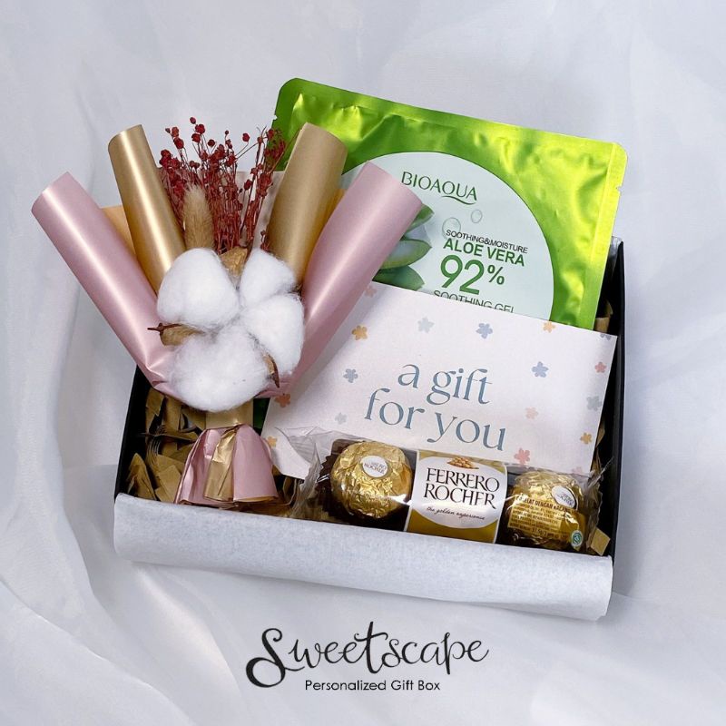 

Gift Box Package 422-Paket Hampers 422 - A Cute Gift Just For You