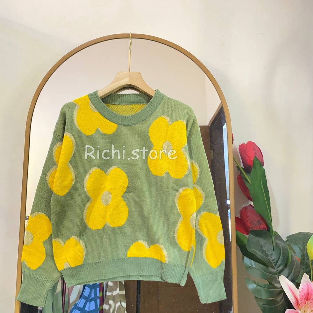 DELIA SWEATER CROP RAJUT MOTIF BUNGA