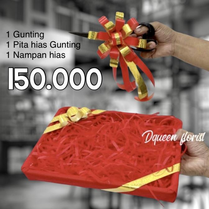 

Nampan , Gunting dan Pita untuk hiasan gunting